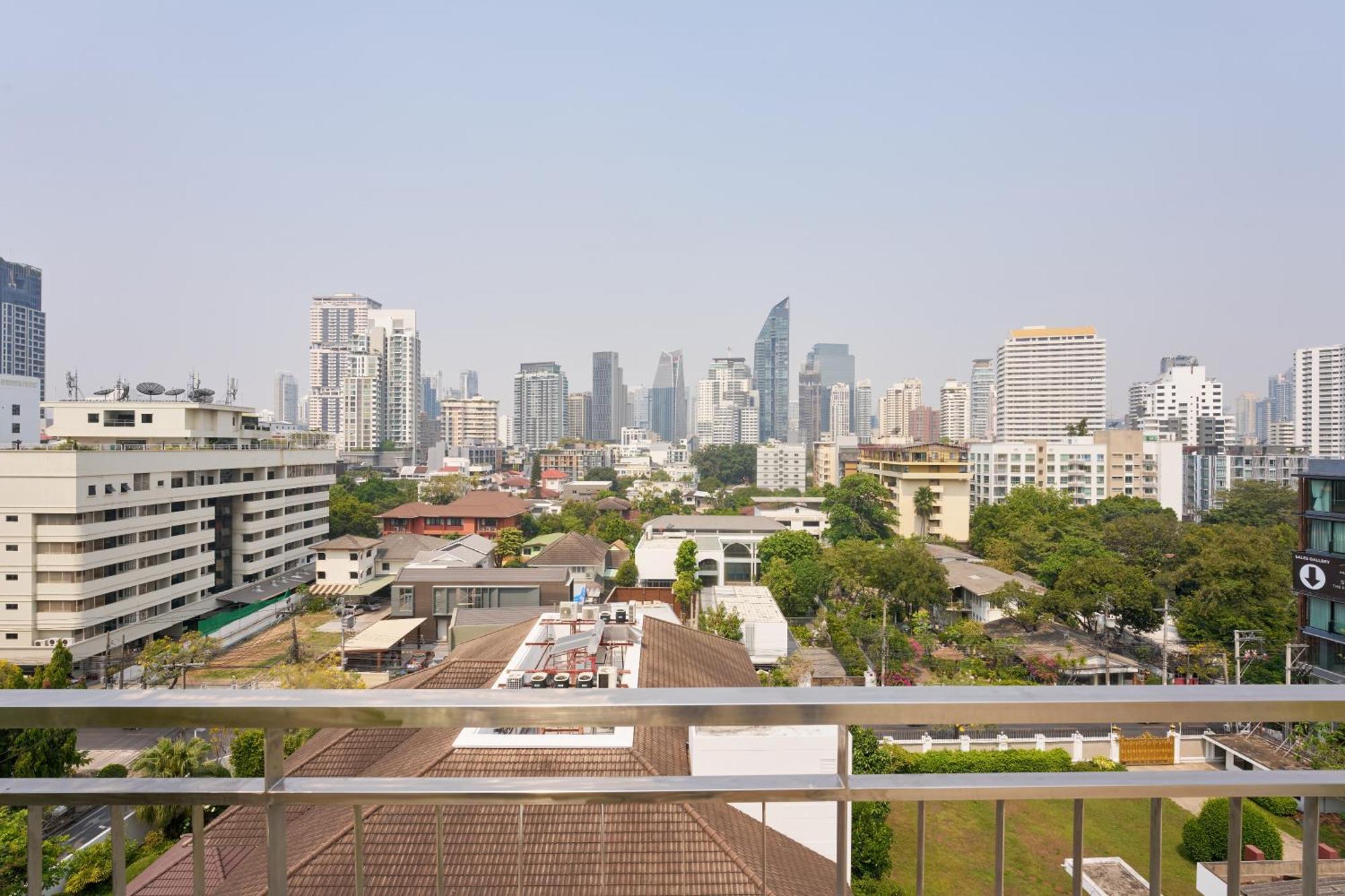 Shine Aparthotels Sukhumvit Thonglor Bangkok Zewnętrze zdjęcie