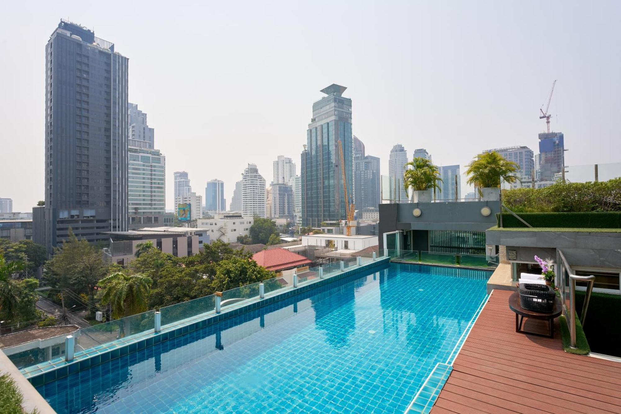 Shine Aparthotels Sukhumvit Thonglor Bangkok Zewnętrze zdjęcie